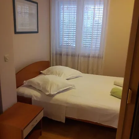 Appartement Vitoni *